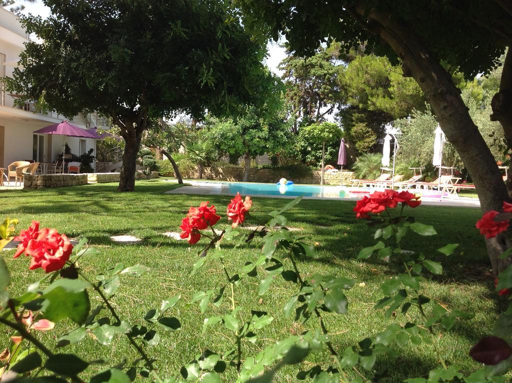 Il Giardino Dei Carrubi *
